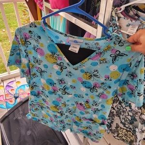 Scrub set